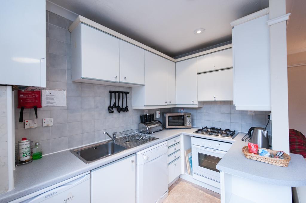 Writers View, Royal Mile Apartment エディンバラ エクステリア 写真