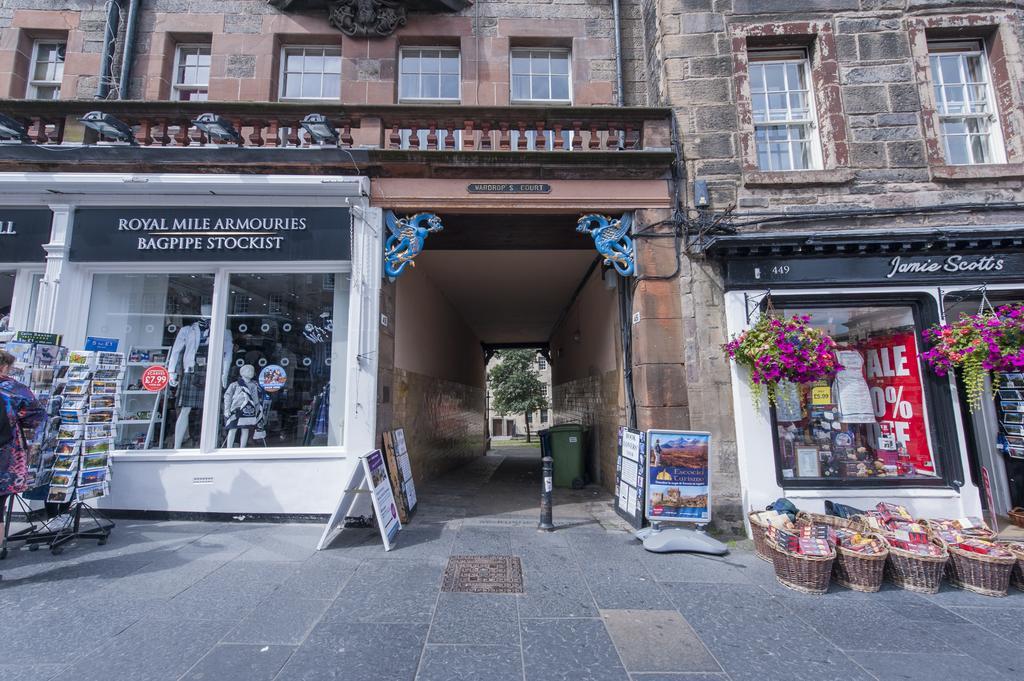 Writers View, Royal Mile Apartment エディンバラ エクステリア 写真