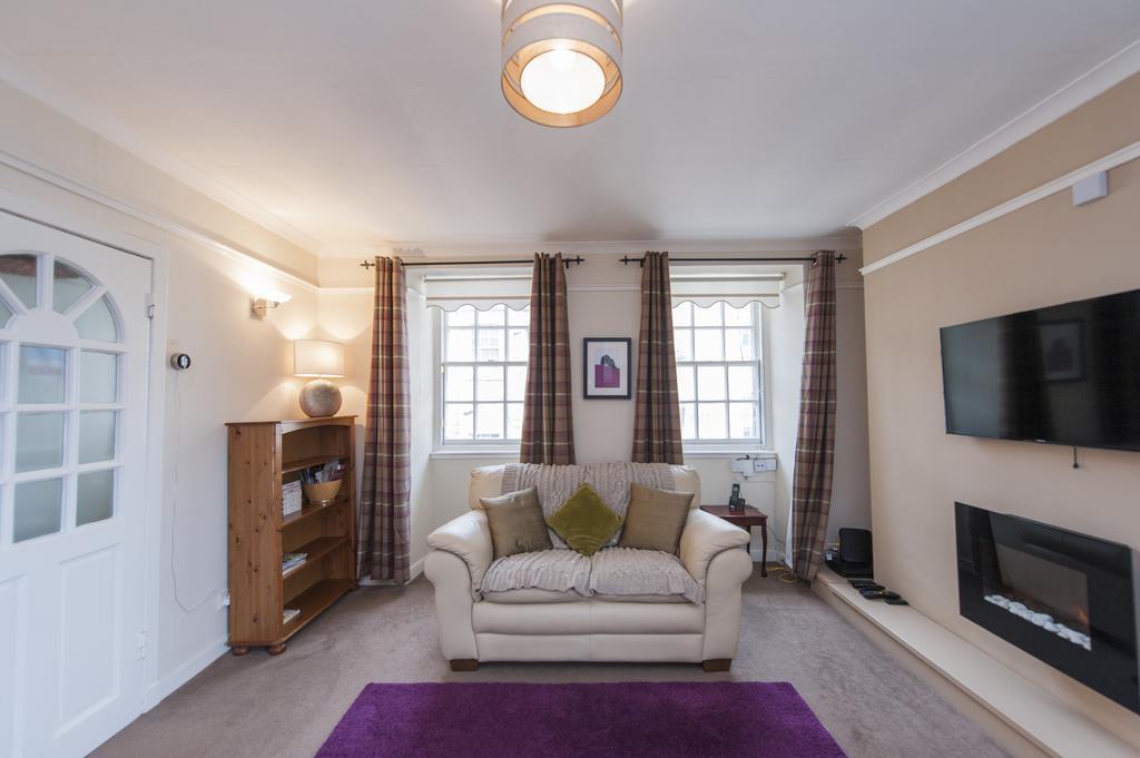 Writers View, Royal Mile Apartment エディンバラ エクステリア 写真