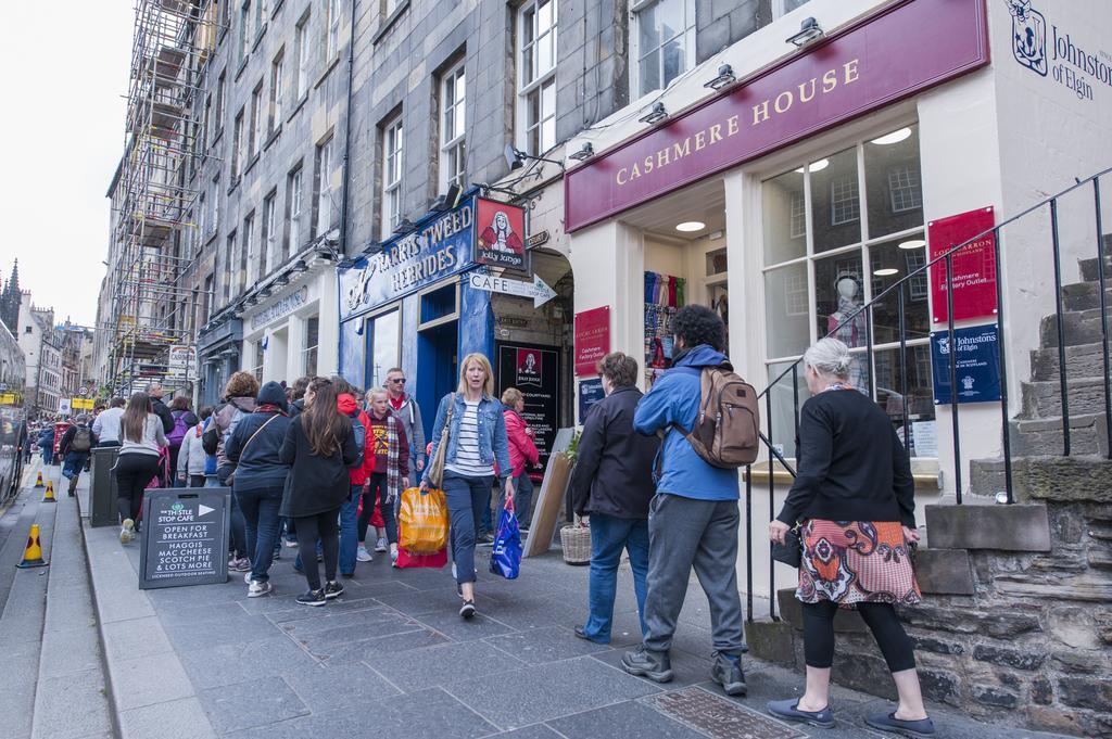 Writers View, Royal Mile Apartment エディンバラ エクステリア 写真